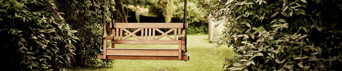 Drewniana ławka do ogrodu 