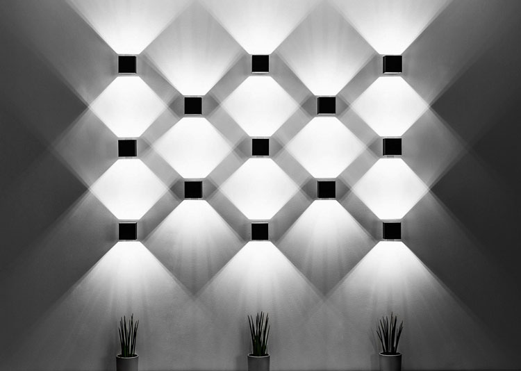 Czarny kinkiet kostka E716-Lenobri