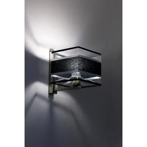 Fotografia Kwadratowy nowoczesny kinkiet E872-Viax z kategorii Kinkiety