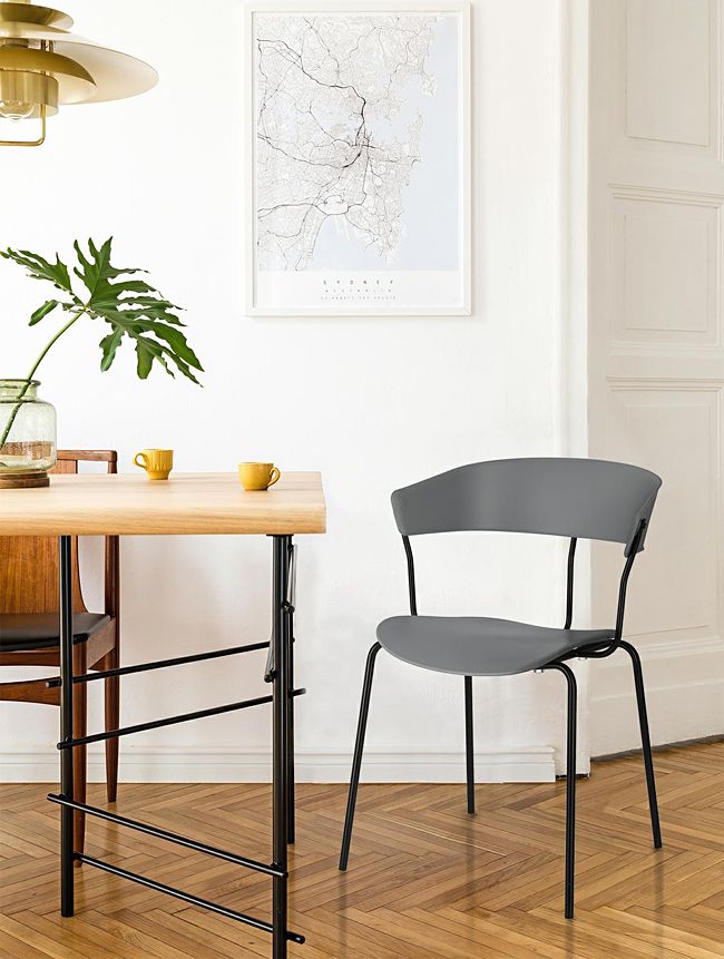 Szare krzesło Salmi - minimalistyczne