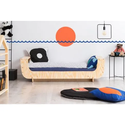 łóżko z litego drewna sosnowego Mailo 10X z zagłówkiem