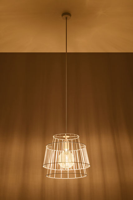 Loftowa lampa wisząca EX582-Izla z drucianym kloszem