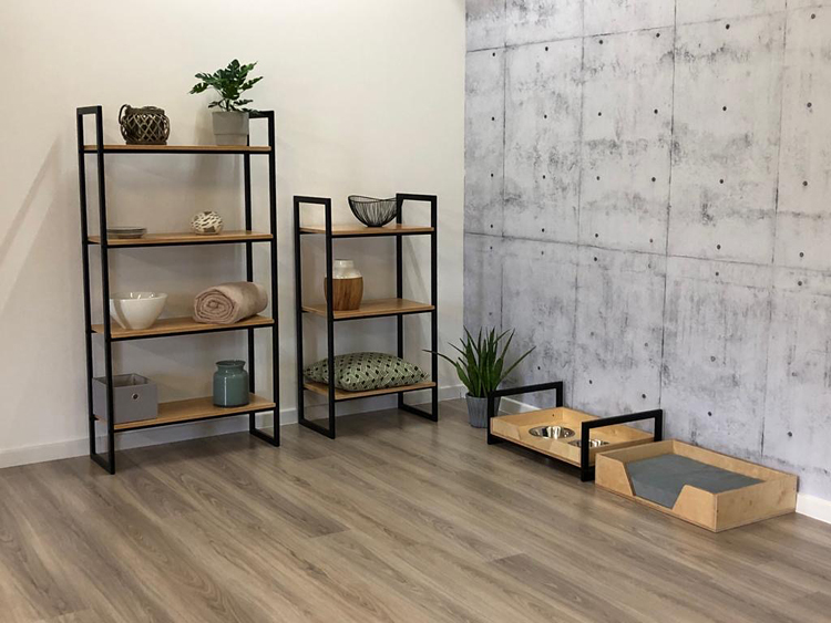 Czarny regał loftowy na książki i bibeloty Maso 2X