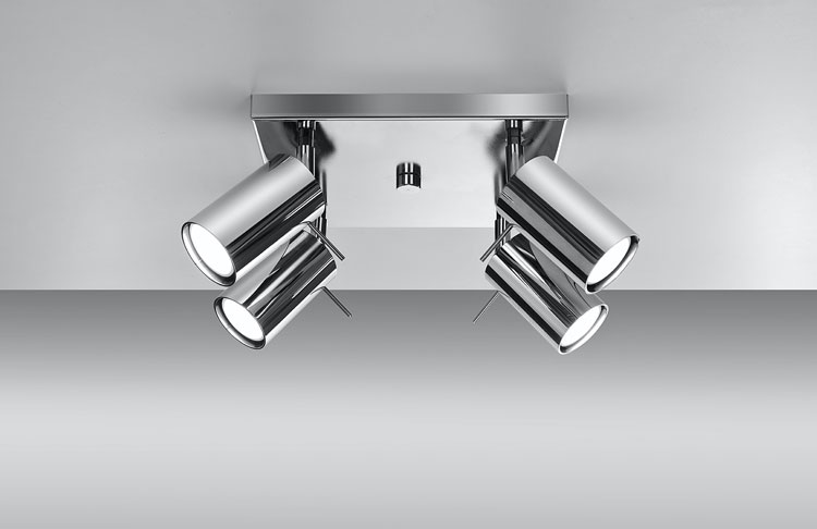 Kwadratowy chromowany plafon EX684-Sewo z regulowanymi reflektorami