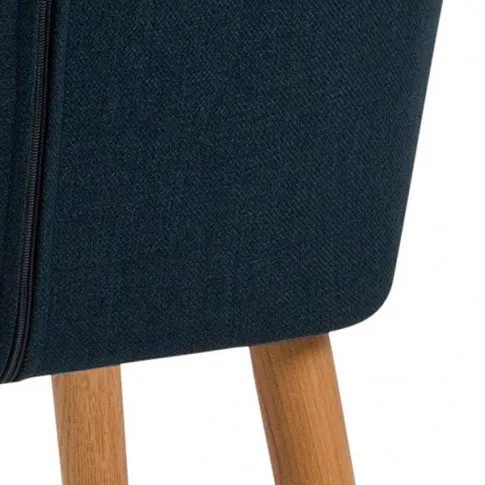 Krzesło na drewnianych nogach Lamans