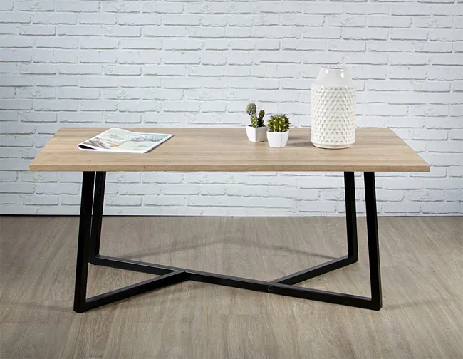Industrialny stolik kawowy Enlo - designerski