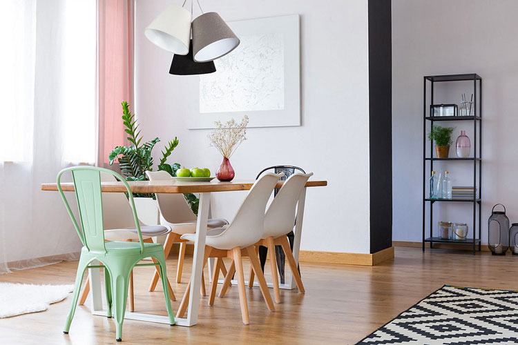 Potrójna lampa wisząca EXX70-Lorid z trzema welurowymi abażurami