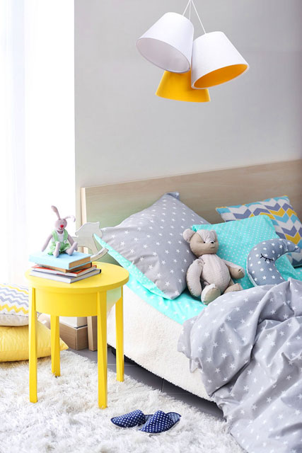 Dziecięce lampa wisząca EXX72-Gane z trzema welurowymi abażurami