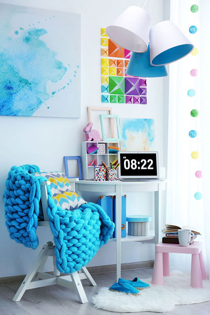 Dziecięca lampa wisząca z trzema welurowymi abażurami W496-Toria