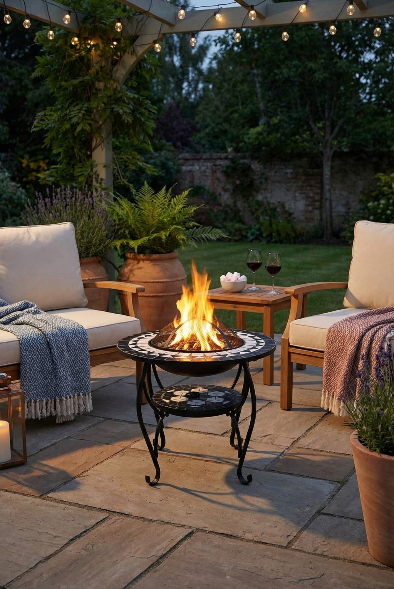 Aranżacja ogrodu z paleniskiem Alabama