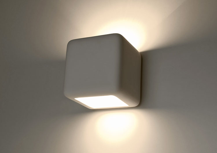 Biały ceramiczny kinkiet minimalistyczny R762-Levana