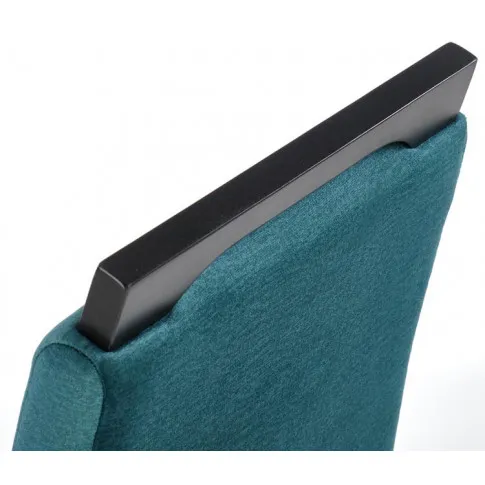 Drewniane tapicetowane krzesło z zielonym oparciem i siedziskiem Tridin