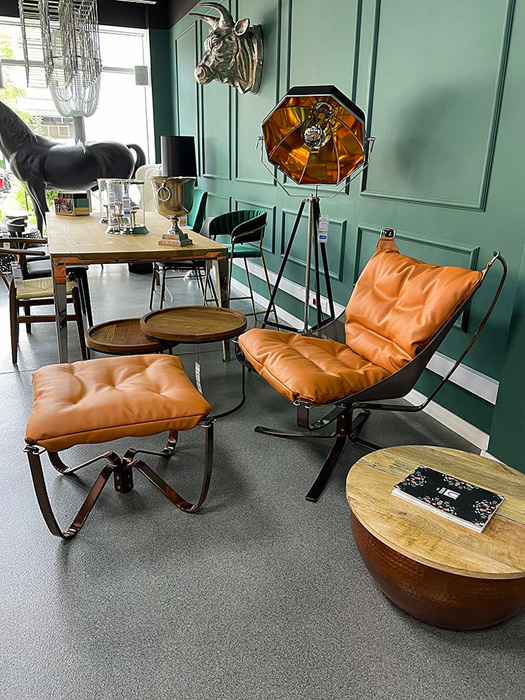 Produkt Pomarańczowy fotel wypoczynkowy z podnóżkiem - Liria - zdjęcie numer 2