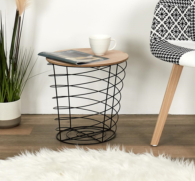 Czarny stolik kawowy Cubir - druciany