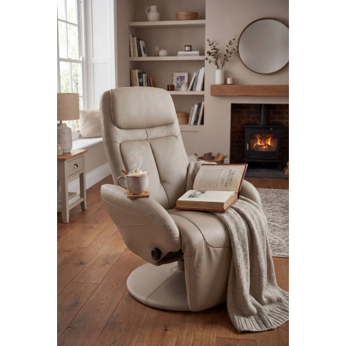 Fotografia Rozkładany obrotowy fotel wypoczynkowy cappuccino - Maos z kategorii Fotele wypoczynkowe