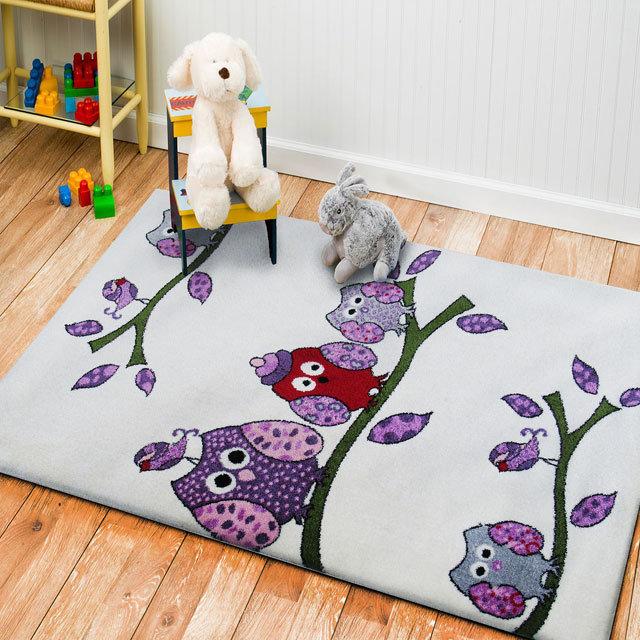 Kremowy prostokątny dywan dla chłopca i dziewczynki Kortis
