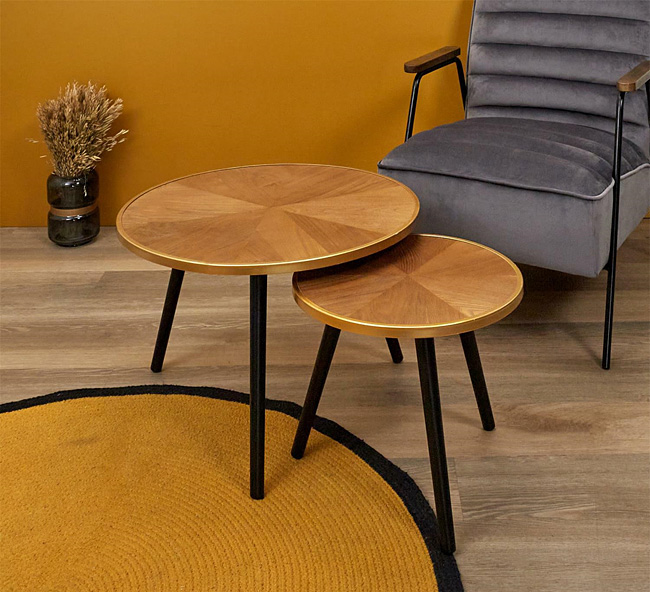 Loftowe stoliki Leliso - orzech