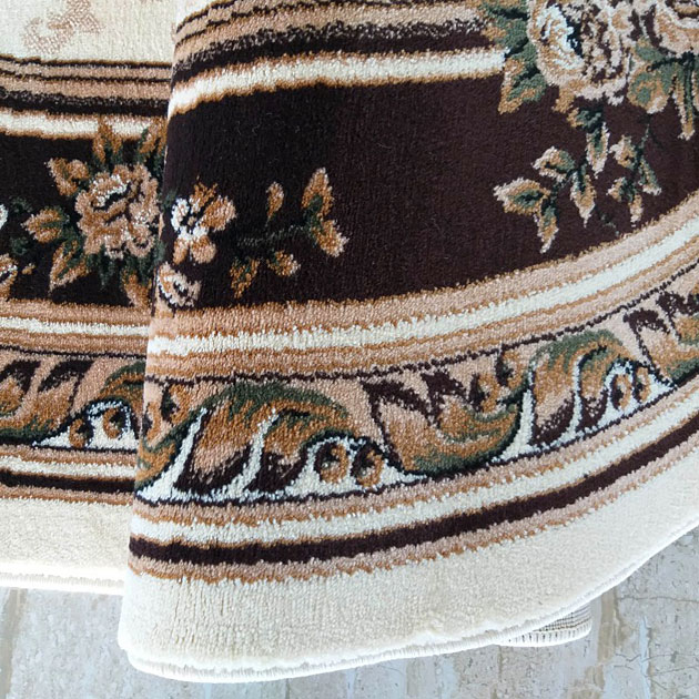 Brązowy owalny dywan w stylu retro Astores