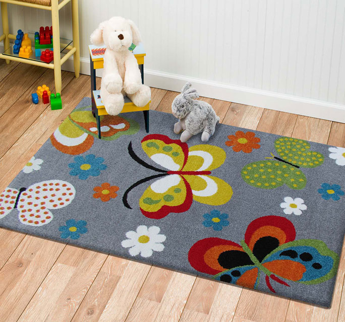 Kolorowy dywan w motylki dla dziewczynki Forseto