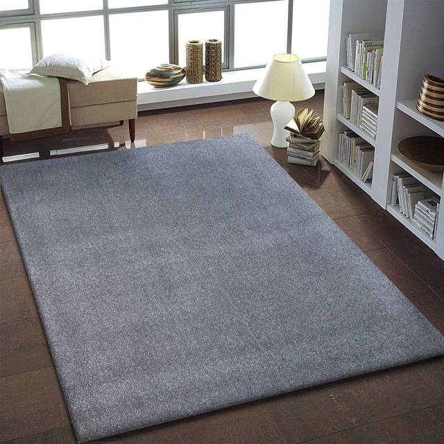 Szary prostokątny dywan do pokoju młodizeżowego Bernis 2X