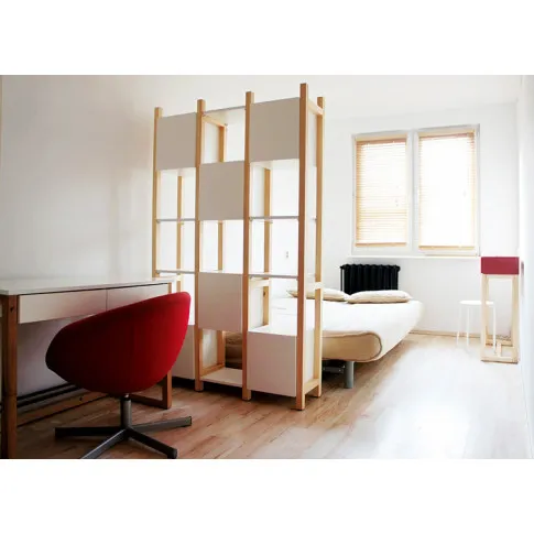 Drewniany regał Pikos