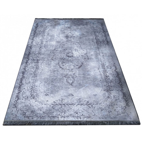 Szary dywan z frędzlami do sypialni Romis