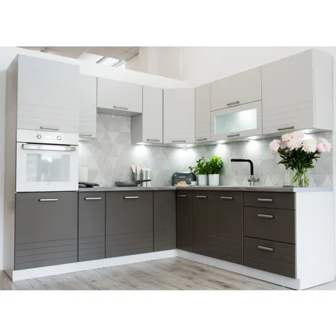 wizualizacja wnętrza z wykorzystaniem mebli kuchennych z kolekcji Arcadio