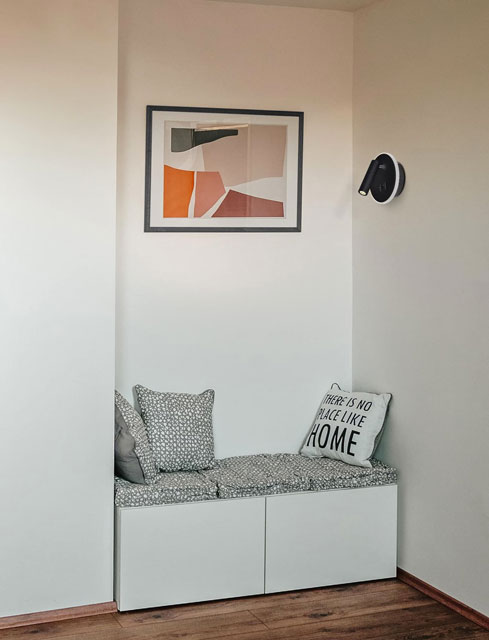 Czarny okrągły kinkiet LED z dwoma włącznikami S576-Erdox