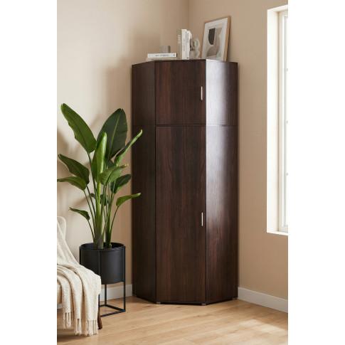 aranzacja z brazowa szafa narozna wenge xato 4x.jpeg