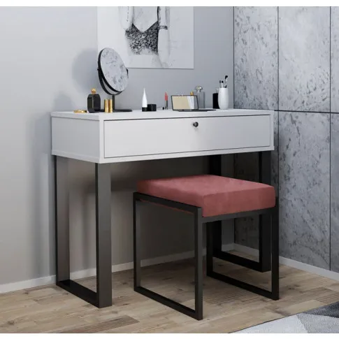 industrialny różowy taboret do toaletki sorella