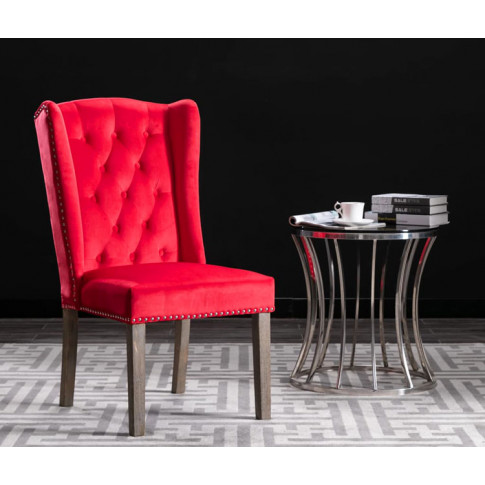 wizualizacja czerwonego pikowanego krzesła z kołatką do eleganckiej jadalni oksana