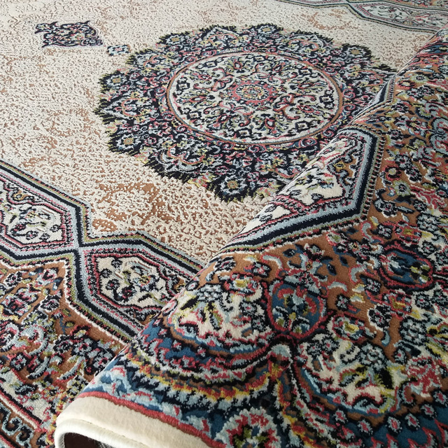 Klasyczny dywan pokojowy ze zdobieniami Perco 11X