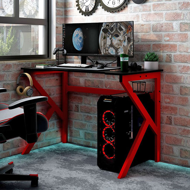 Designerskie biurko gamingowe Higo