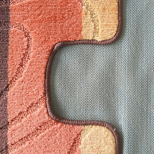 Komplet brązowych dywaników do łazienki Vices