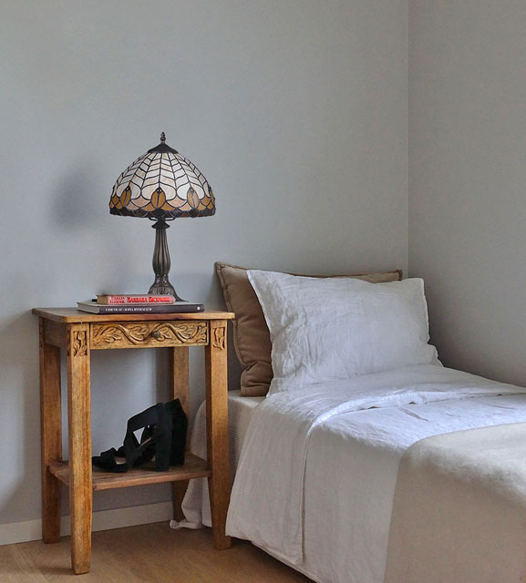Witrażowa lampka stołowa Tifaniego S945-Grano