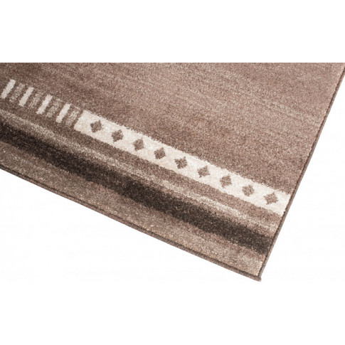 ciemny beżowy dywan pokojowy z geometrycznym wzorem nowoczesny matic