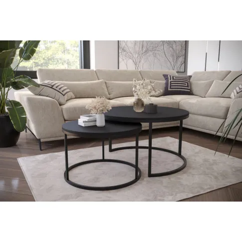 czarny okrągły stolik kawowy do narożnika onrero 3x zastosowanie