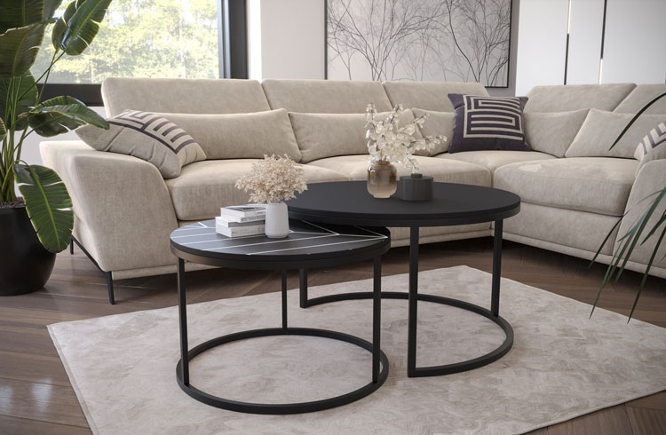 Wnętrze z wykorzystaniem podwójnego stolika okragłego Azer 4X