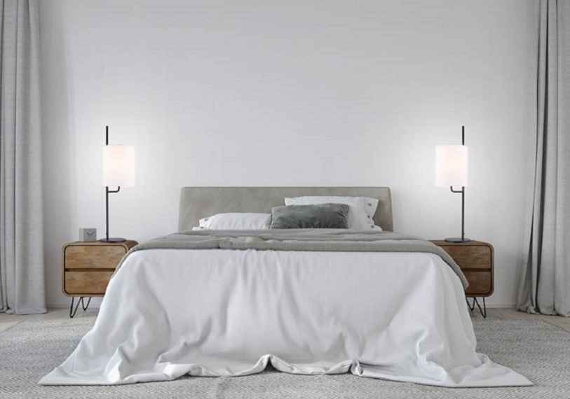 Produkt Metalowa czarna lampa stołowa na nóżce - V043-Elisa