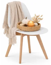 Białe drewniane krzesło w skandynawskim stylu - Pipi 4X w sklepie Edinos.pl