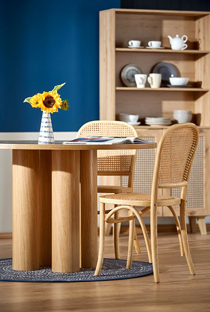 Okrągły skandynawski stół Perlex