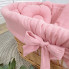 różowe łóżeczko kosz mojżesza wiklinowy na drewninanym stelazu loveso