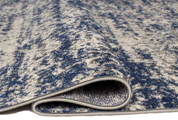 Niebieski dywan przecierany do nowoczesnej sypialni Ecavo 4X