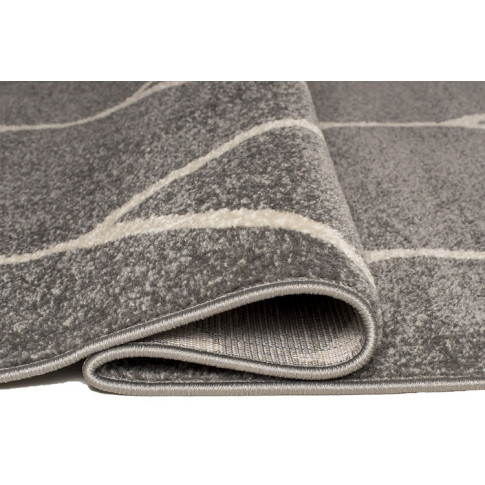 prostokątny krótkowłosy dywan w romby Kavo 4X