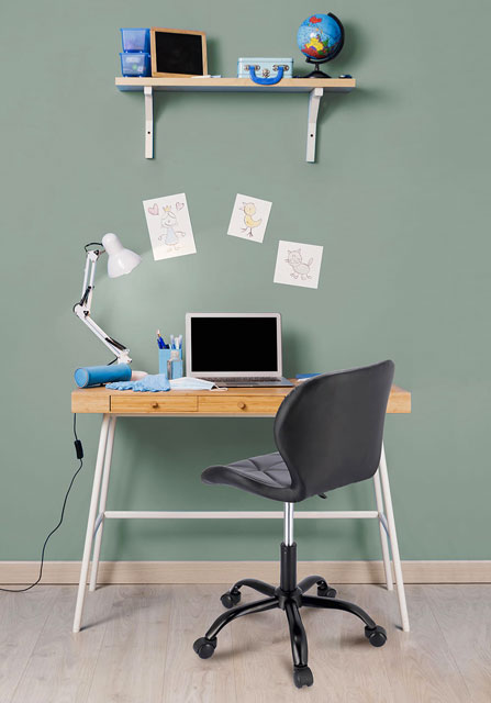 Czarne krzesło obrotowe Igos 3X