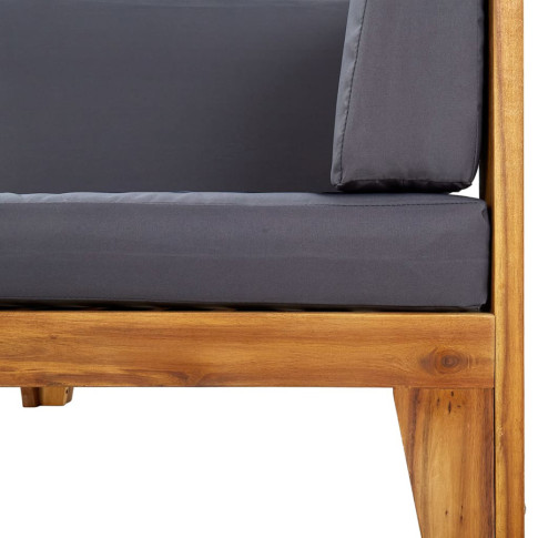 Drewniane meble z kolekcji Arkano 3X szare poduszki