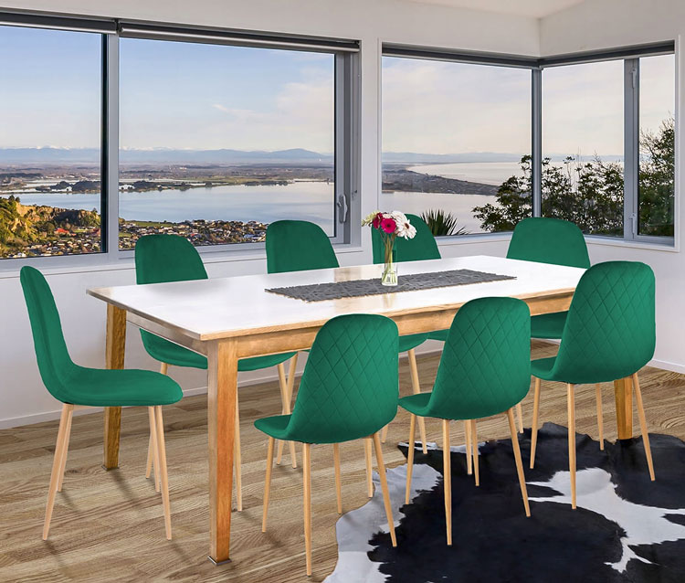 Jadalnia z wykorzystaniem zielonego krzesła pikowanego Lirma