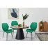 salon z wykorzystaniem nowoczesnego zielonego krzesła welurowego Upio
