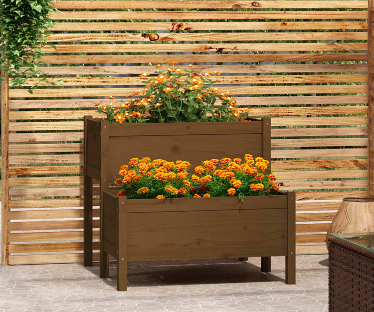 Brązowa drewniana donica do ogrodu Finir