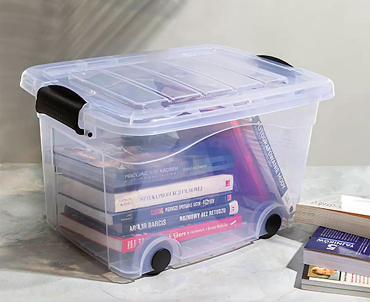 Przykładowe wykorzystanie pudełka 60l na kółkach z zestawu Enro 10X